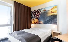 B&B Hotel Stuttgart-Zuffenhausen